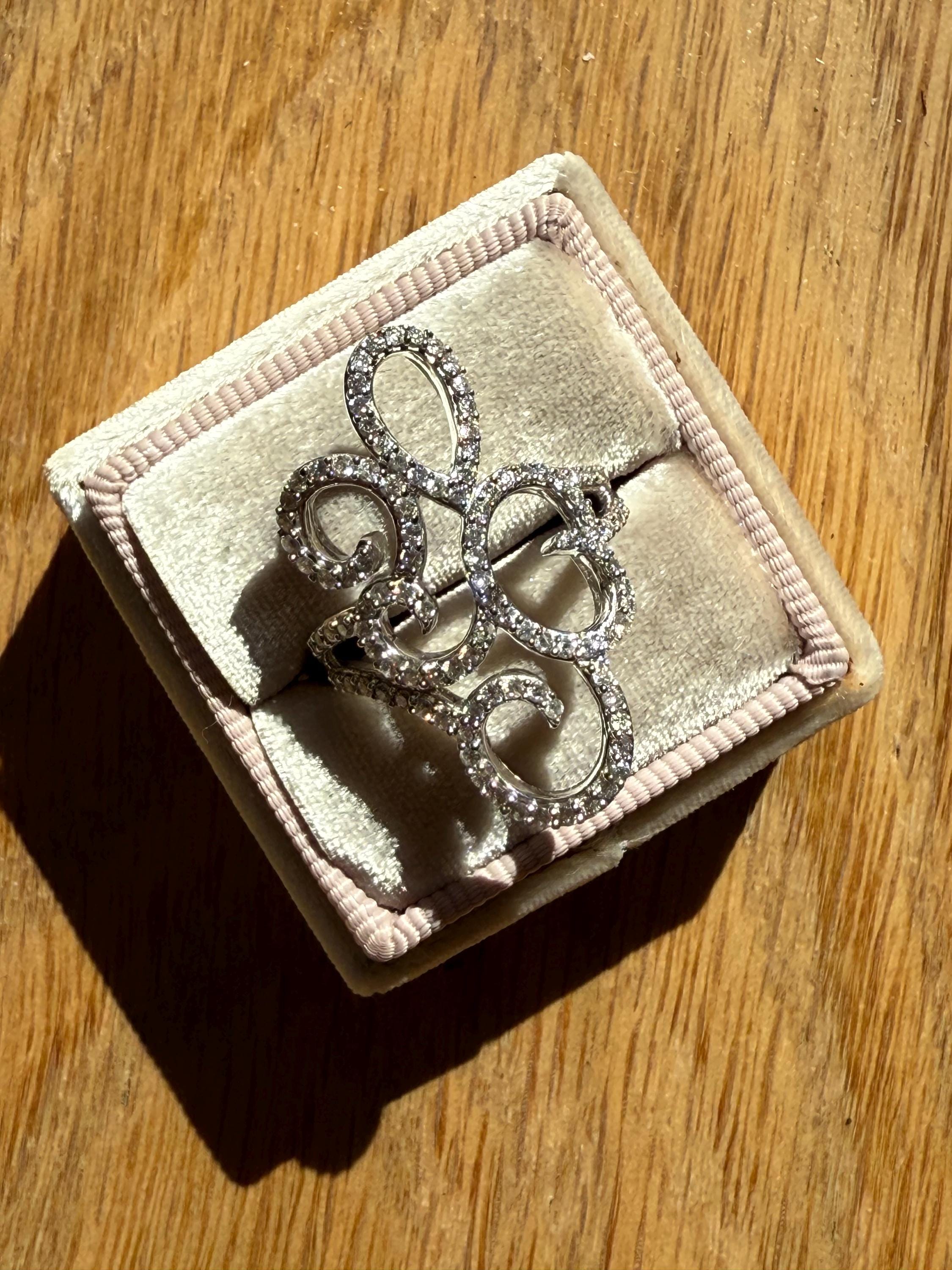 Swirly Vintage 14K White Gold Diamond Ring Engagement Ring -0.76ct.